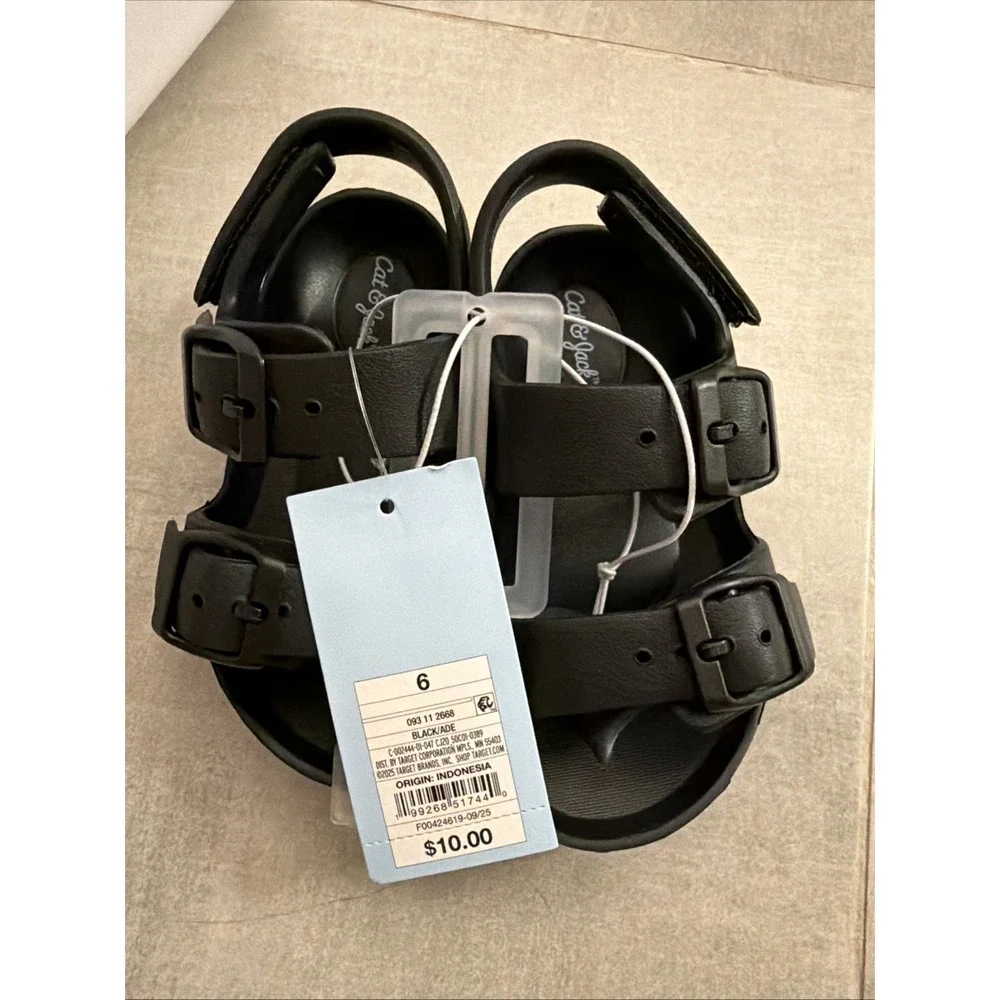 Girl's Cat & Jack Double Buckle EVA Summer Sandals Girls Black 6 NEW!